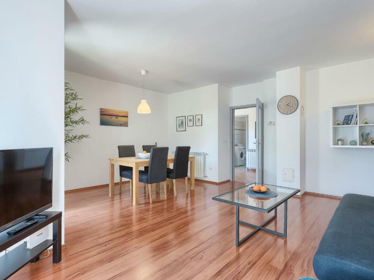 Holiday Home Gojak By Interhome 普拉 外观 照片